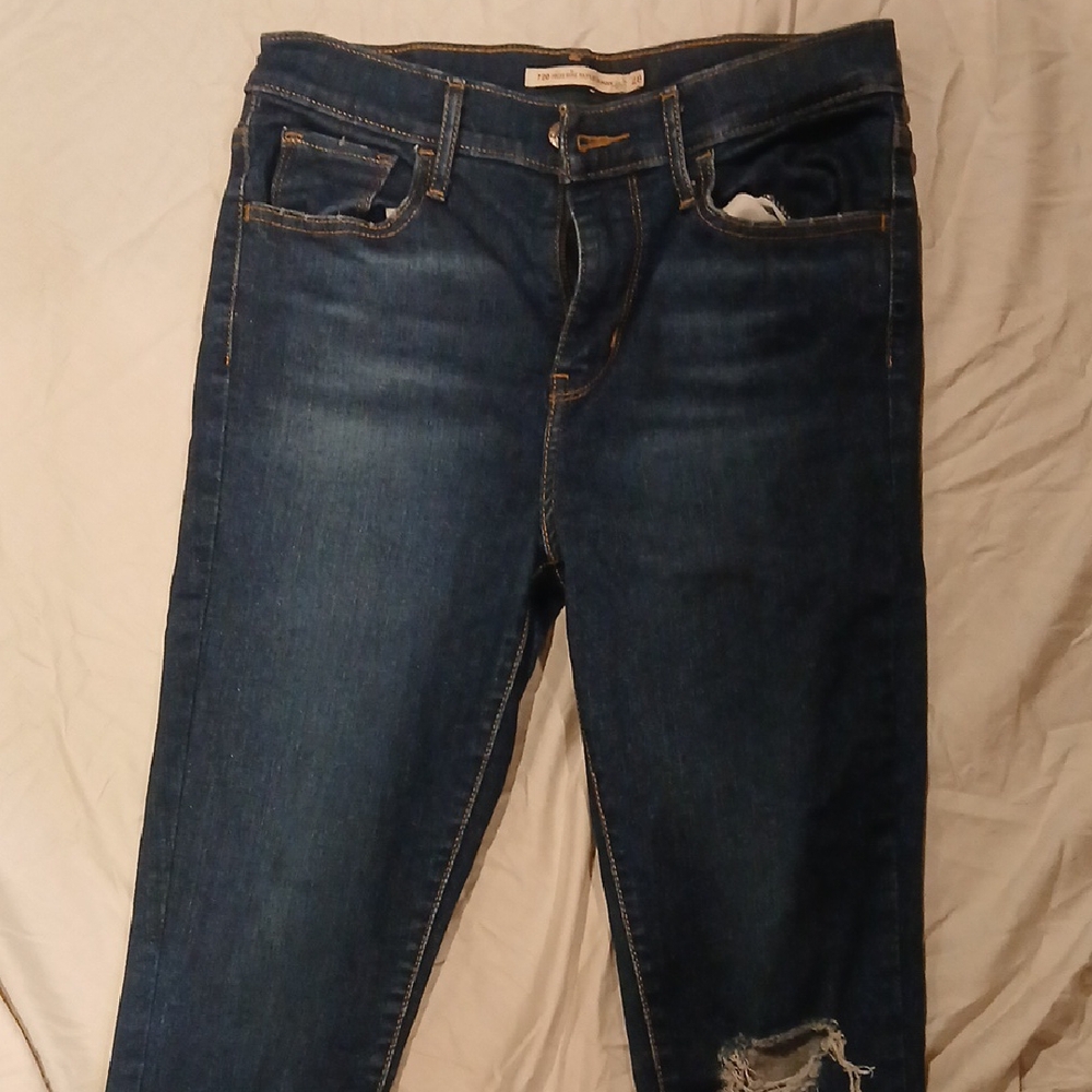 Levi's Blue Skinny Jeans with Distressed Knee
